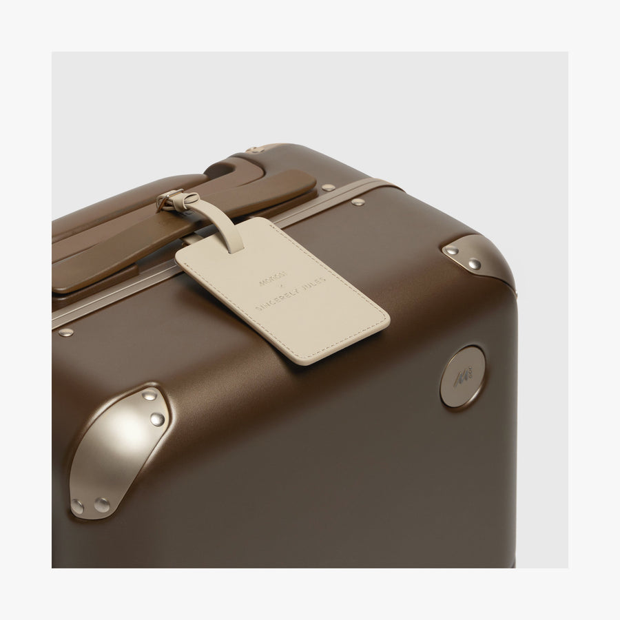 Adobe Brown | Luggage tag on Hybrid Trunk in Adobe Brown