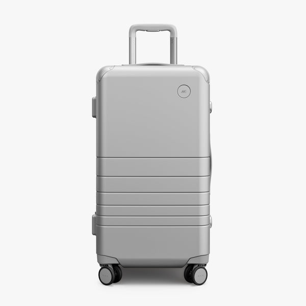 Silver | Front view of Hybrid Trunk Medium in Silver
