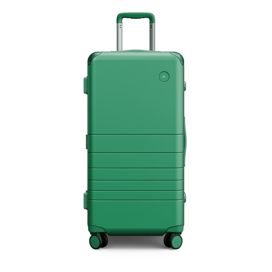 Jungle Green Scaled | Front view of Hybrid Trunk Large in Jungle Green