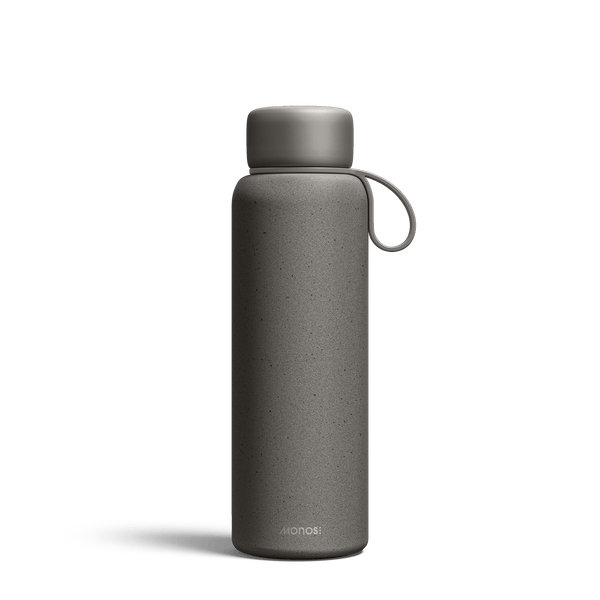 500 mL / Graphite Scaled | Front view of 500 mL Kiyo UVC Bottle in Graphite