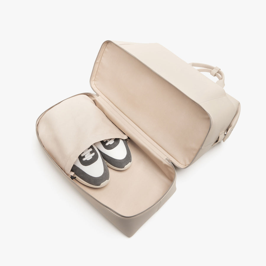 Ivory | Shoe compartment view of Metro Weekender in Ivory