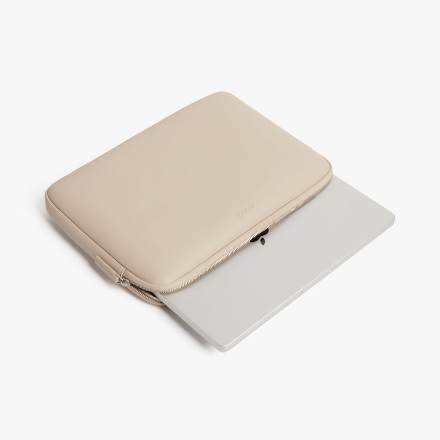 14-inch / Ivory (Vegan Leather) | Metro Laptop Sleeve in Ivory